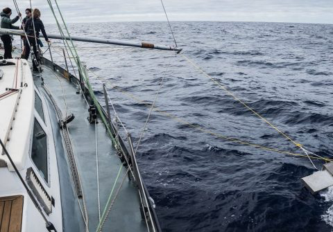 Sailing to the Great Pacific Garbage Patch